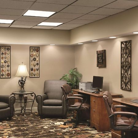 Radisson Hotel Louisville North 제퍼슨빌 내부 사진