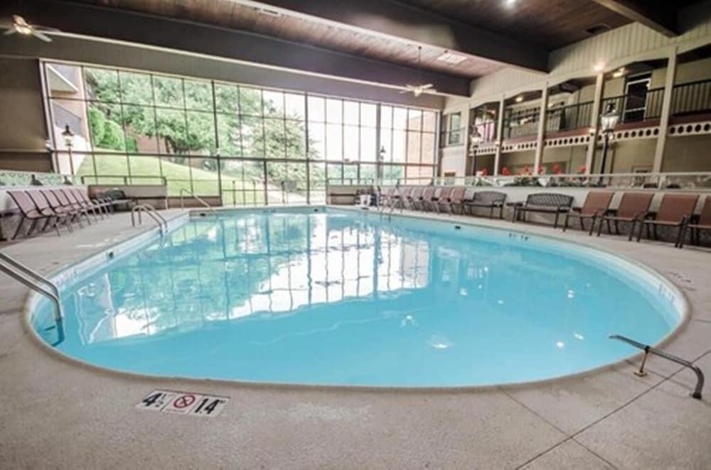 Radisson Hotel Louisville North 제퍼슨빌 외부 사진